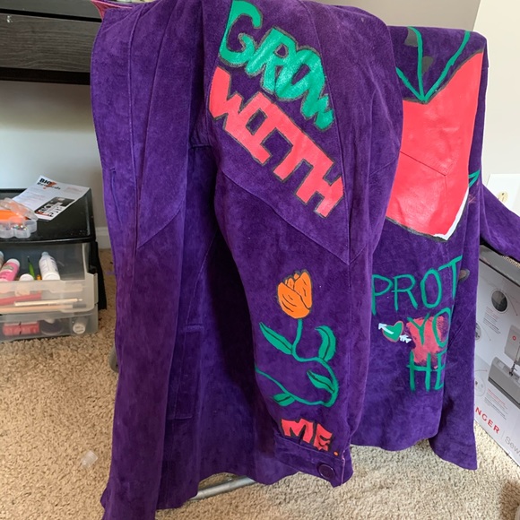 Custom - Picture 2 of 3